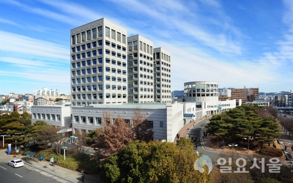 진주시청 전경