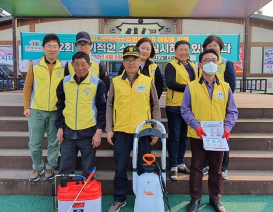 나주목사고을시장이 월2회 자체 방역단 운영을 통해 시민 안전에 만전을 기하기로 했다.