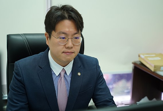 법무법인YK 배연관 형사전문변호사