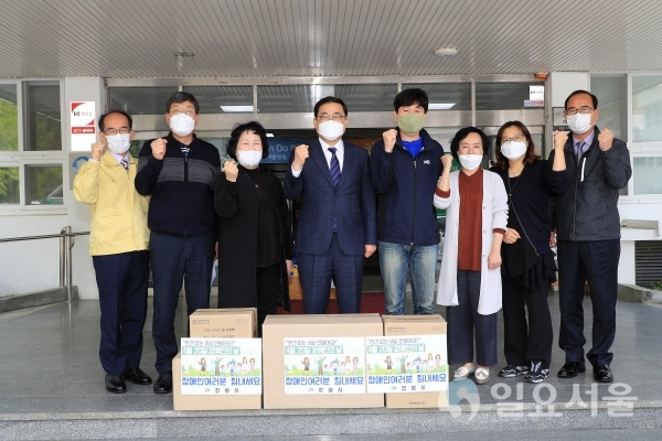 허성무 창원시장이 20일, ‘장애인의 날’을 맞아 ‘사회복지법인 선린복지재단’을 방문했다. @ 창원시 제공