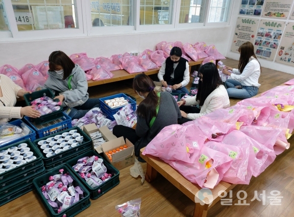 진주시 코로나19 극복 유치원 간식 꾸러미 @ 진주시 제공
