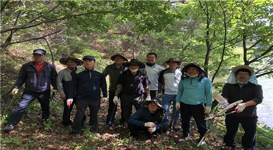 전남 광양시 봉강면 주민자치위원회, 백운저수지 주변 옛 오솔길을 정비했다.