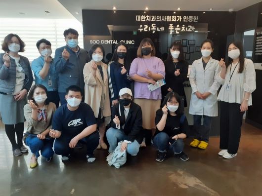 수치과틀 통해 총10명의 청소년들이 치아 건강검진 받아