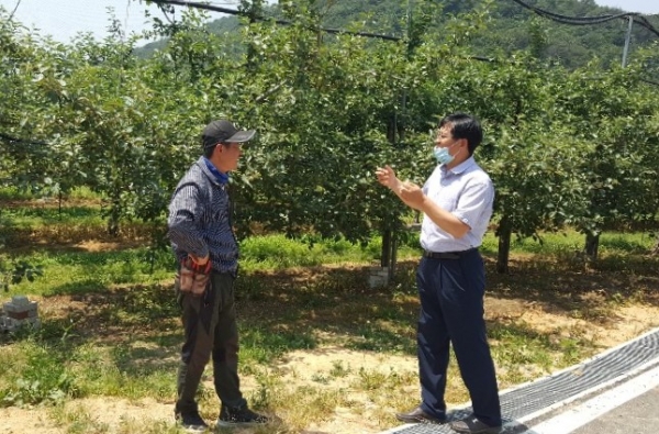 장성군이 농업 현장의 애로 사항을 신속하게 해결하기 위해 ‘농업인 상담소’를 운영하고 있다.