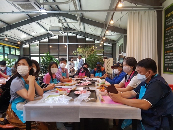 ▲‘제대군인 초보농부 영농현장 팸(FAM)투어 귀농귀촌 워크숍’(사진제공=광주지방보훈청)