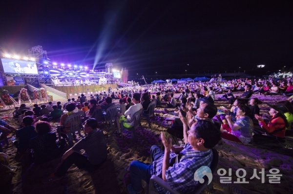 지난해 제8회 정두수 전국가요제