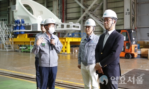이찬우 경제혁신추진위원장 두산중공업방문