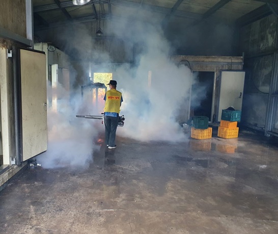 광양시보건소가 집중호우 피해지역 방역 활동에 총력을 기울이고 있다.