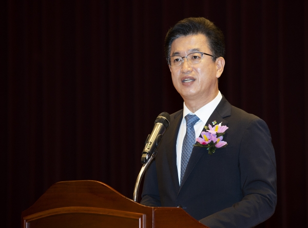 15일 허태정 시장은 제75주년 광복절 경축사를 통해 "오늘날 우리가 이처럼 발전을 지속할 수 있었던 것은 바로 독립운동에 그 뿌리가 있다"고 말하고 있다.