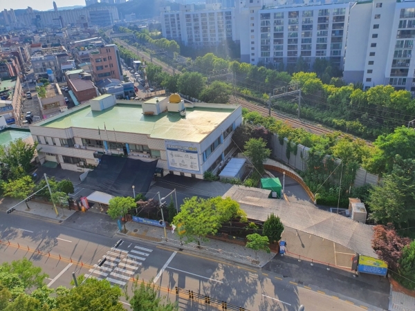 19일 워킹스루 선별진료소를 운영중인 중구보건소 전경