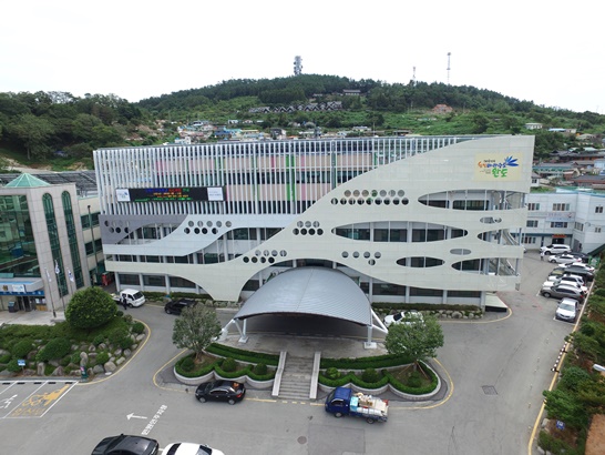 전남 완도군청 전경