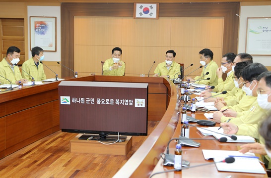 영암군이 제8호 태풍‘바비’대비 비상대응체제를 강화했다.