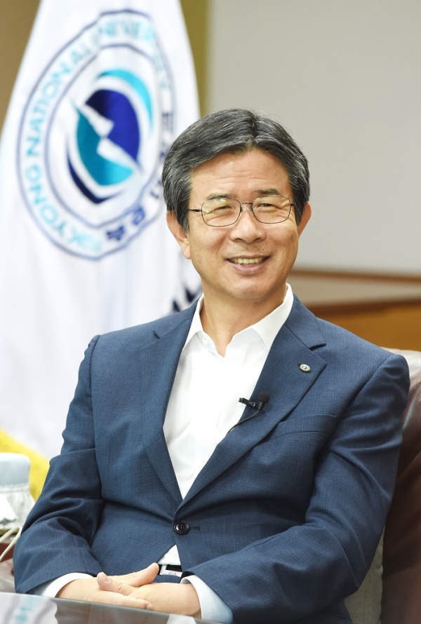 부경대학교 김영섭 총장(65세)이 8년 임기를 마치고 내일(1일) 이임한다고 31일 밝혔다.(사진=부경일보DB))