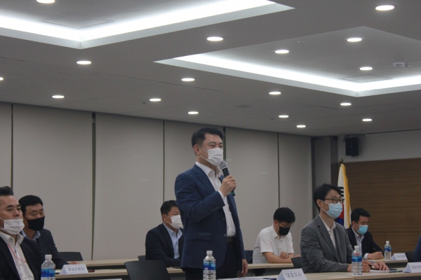 제24차 상생회의에서 발언하는 남양유업 이광범 대표이사 사진 (20.7.8)
