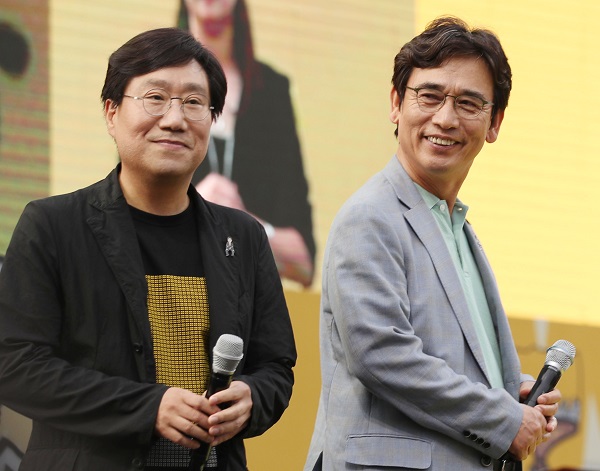 뉴시스