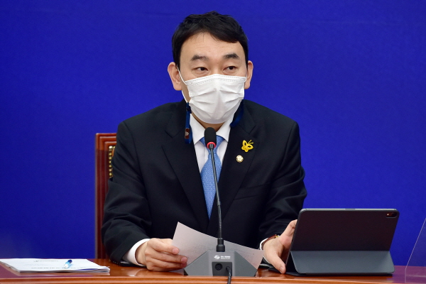 발언하는 김용민 최고위원 [뉴시스]