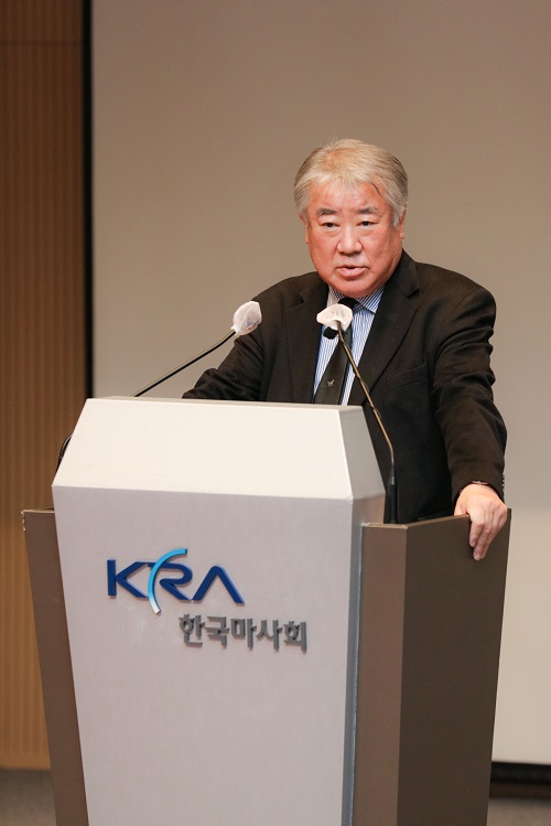 김우남 회장 [사진=한국마사회, 뉴시스]
