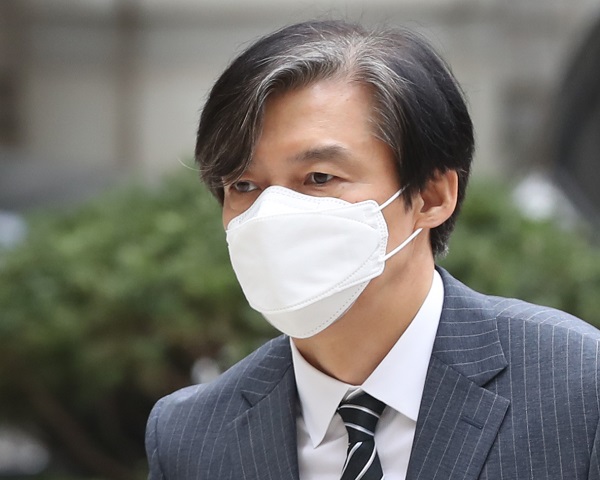뉴시스