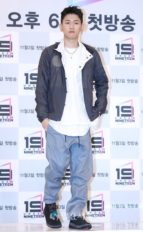 MBC예능 언더나인틴 제작발표회에 참석한 크러쉬