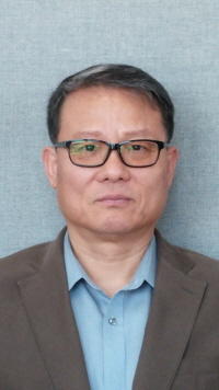 김용욱 교수
