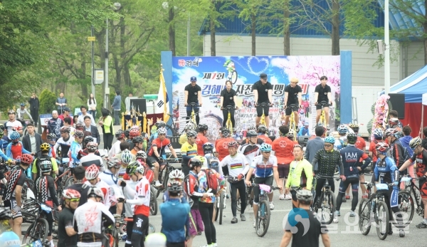 2018년 제7회 자전거연맹회장배 대회 © 김해시 제공