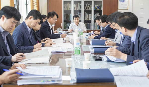 김상철 부시장이 16일 ‘2020년도 주요업무계획 보고회’를 개최했다.