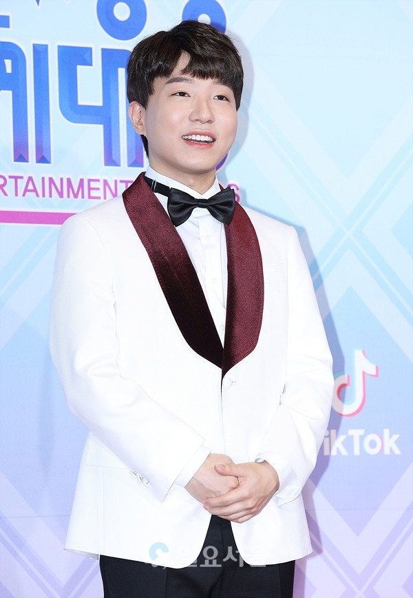 2019 MBC연예대상 포토월 행사에 참석한 도티