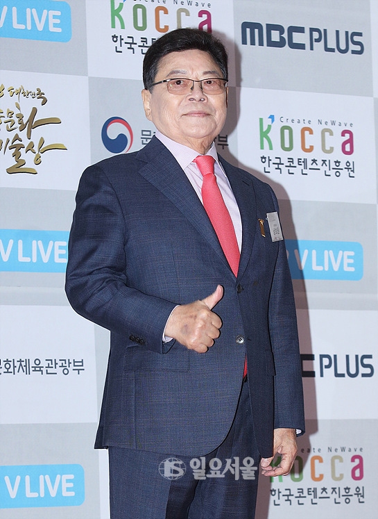 ▲2016 대한민국 대중문화예술상 시상식에 참석한 남보원