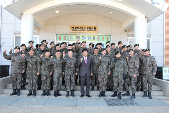 강인규 전남 나주 시장은 육군제8332부대, 공군제8362부대를 위로 방문했다.