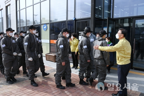 정하영 김포시장-17사단 마산동 방역현장방문