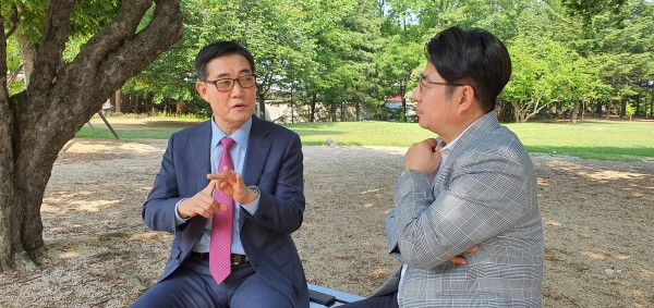 미래한국당 신원식 당선인과 박종진 앵커