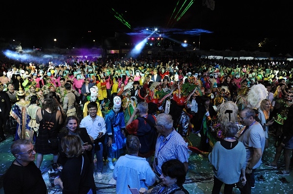 안동시와  (재)안동축제관광재단이 코로나19 영향으로 “안동국제탈춤페스티벌 2020”을 전격 취소했다.