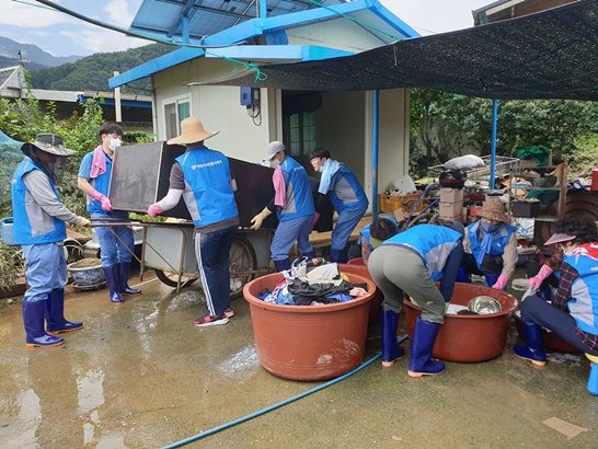 전남 광양시자원봉사자, 호우 피해지역에서 구슬땀 흘려(다압면 봉사활동)
