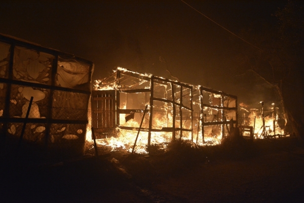 화재에 불탄 레스보스섬의 모리아 난민수용소 [뉴시스]