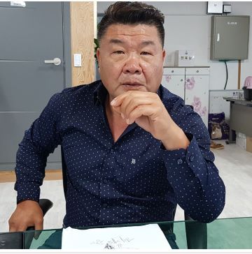 (사)국제청년환경연합회 인천지부 김성겸 지부장 본지와 인터뷰 모습