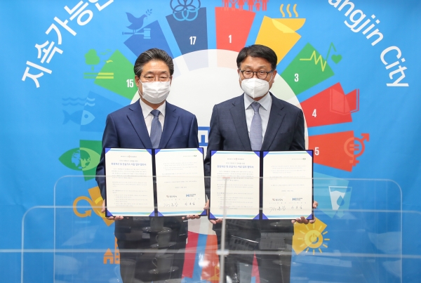 사진1 (왼쪽부터)김홍장 당진시장, 안동일 현대제철 대표이사