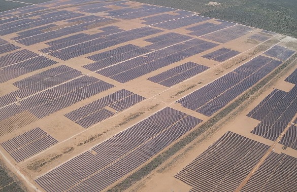 사진은 한화에너지의 미국 자회사 174파워글로벌가 개발하고 운영 중인 미국 텍사스주 태양광발전소 전경. [한화에너지]