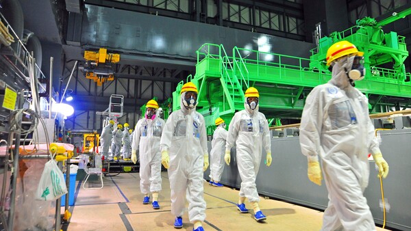 후쿠시마 원전을 방문한 IEAE 조사단의 모습. [IAEA]