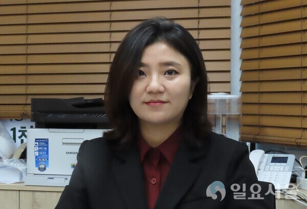김소연 변호사는 국힘 공관위의 대전 중구 국회의원 후보 경선에 대해 주민들이 분노하고 있다고 밝혔다.[사진 = 육심무 기자]