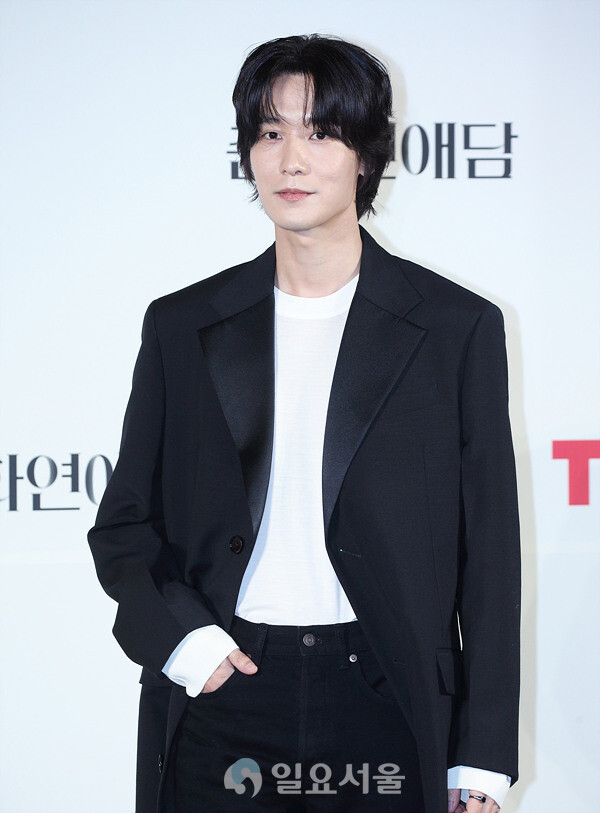 [IS포토] 장률, 춘화연애담 '최고의 바람둥이'