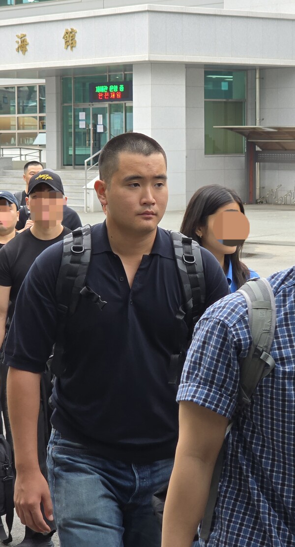 이재용 삼성전자 회장의 장남 이지호 씨가 지난 15일 해군 학사사관후보생으로 입대했다. [사진 = 뉴시스]