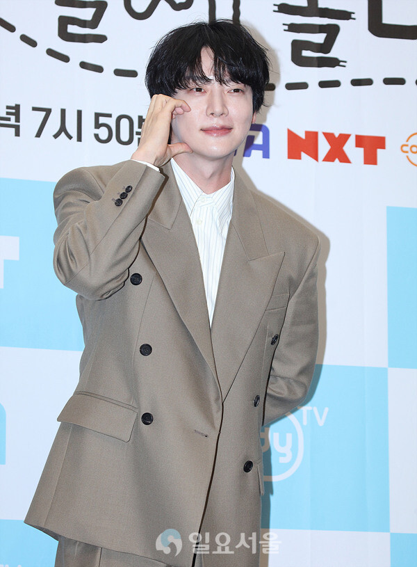 예능 어디로 튈지 몰라 제작발표회에 참석한 안재현