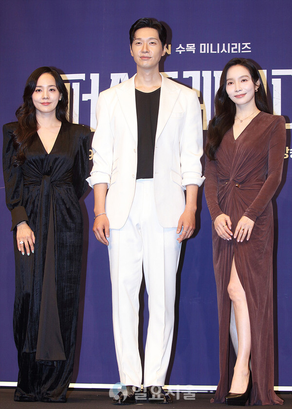 드라마 퍼스트레이디 제작발표회에 참석한 유진-지현우-이민영