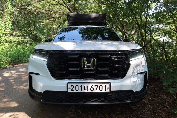 혼다 파일럿 블랙 에디션 정면 [이정하 자동차전문기자]