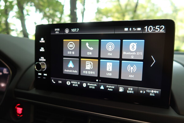 혼다 파일럿 블랙 에디션 9인치 인포테인먼트 [이정하 자동차전문기자]
