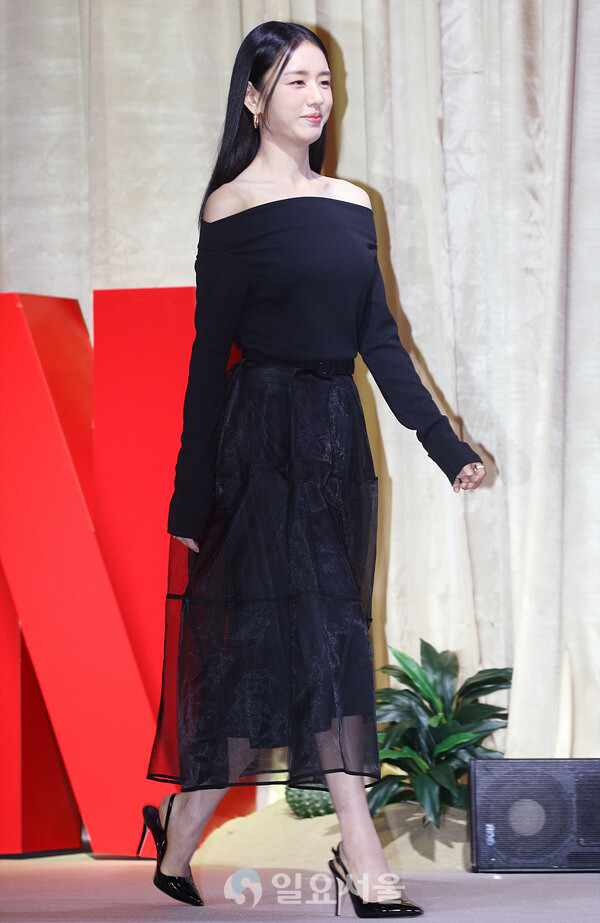 넷플릭스 시리즈 다 이루어질지니 제작발표회에 참석한 안은진