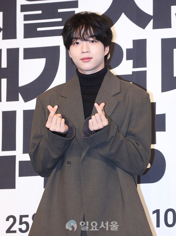 드라마 서울 자가에 대기업 다니는 김부장 이야기 제작발표회에 참석한 차강윤