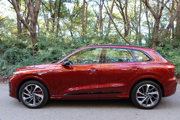 더 뉴 아우디 Q5 40 TDI 콰트로 측면 [이정하 자동차전문기자]