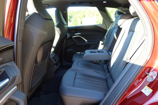 더 뉴 아우디 Q5 40 TDI 콰트로 2열 [이정하 자동차전문기자]