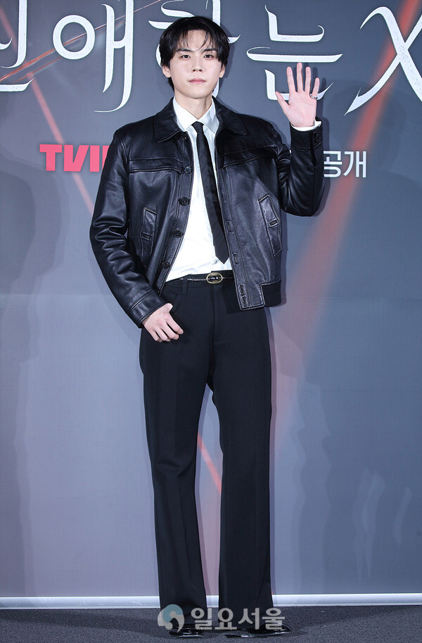 티빙 오리지널 친애하는 X 제작발표회에 참석한 김도훈